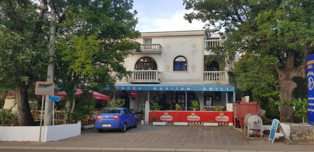 Apartments Hugo Malinska Zewnętrze zdjęcie
